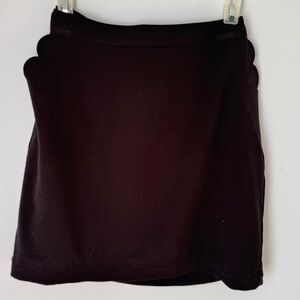 Banana Republic Black Scalloped Mini Skirt Size 8